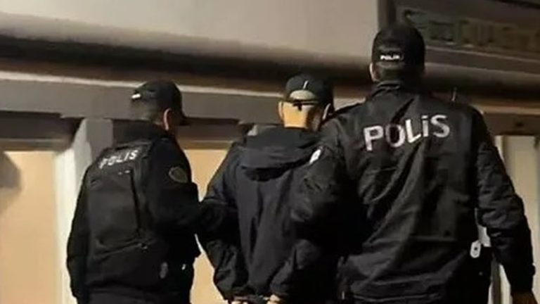 İngiltere’deki Çete Savaşları Türkiye’ye Sıçradı! Kilit İsim İzmir’de Yakalandı