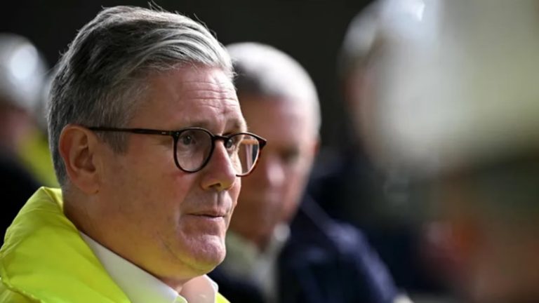 Başbakan Starmer Engelli Yardımlarında Büyük Kesintiler Planlıyor