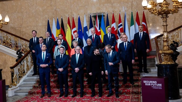 Londra’da Ukrayna Zirvesi: İngiltere ve Fransa’dan Ortak Ateşkes Çağrısı