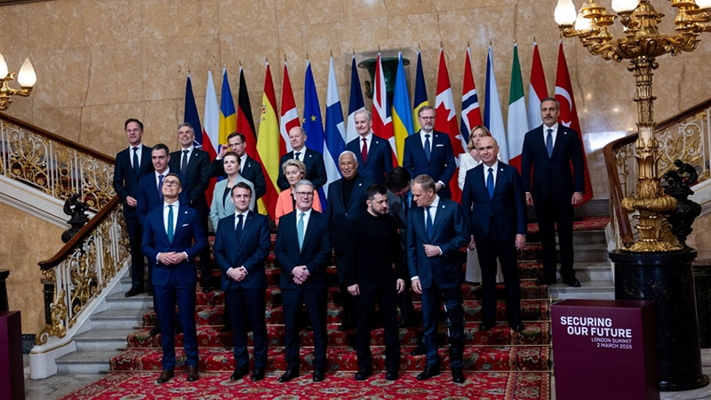 Londra’da Ukrayna Zirvesi: İngiltere ve Fransa’dan Ortak Ateşkes Çağrısı