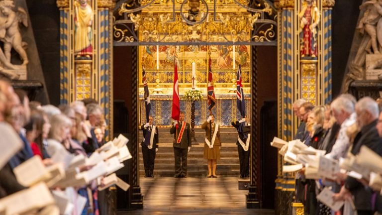 Londra’daki Anma Töreninde Atatürk’ün Anzak Anneleri İçin Yazdığı Mesaj Okundu