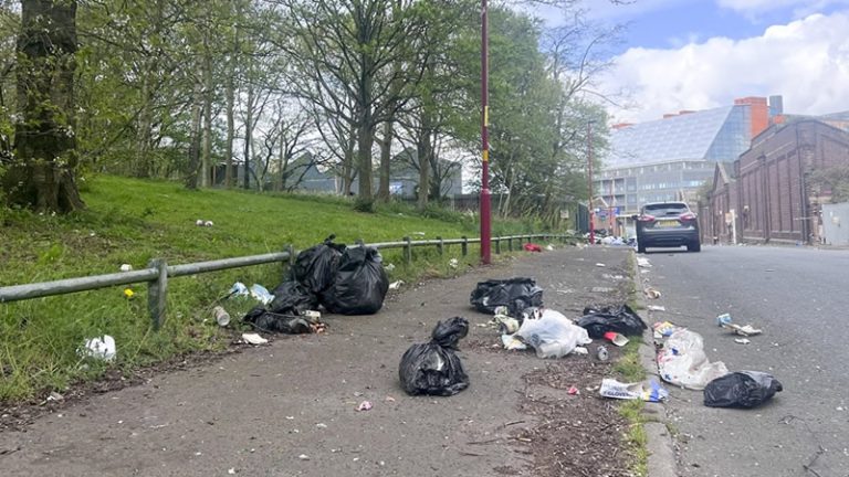 Birmingham’daki Çöp Grevi İngiltere Geneline Yayılabilir