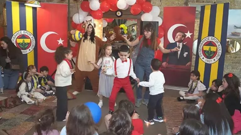 Londra Fenerbahçeliler Derneği’nden 23 Nisan’a Özel Kutlama