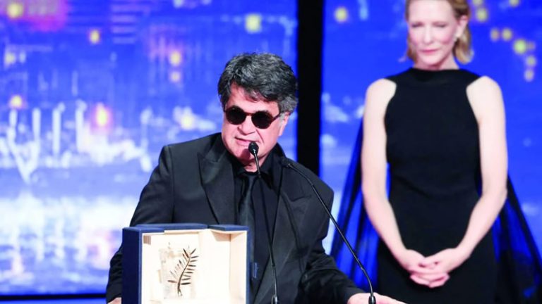 Altın Palmiye Jafar Panahi’nin Oldu: Cannes’da Özgürlük Mesajı