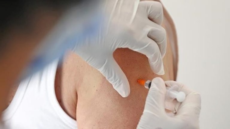 Dünyanın İlk Bel Soğukluğu Aşısı İngiltere’de Kullanıma Sunulacak