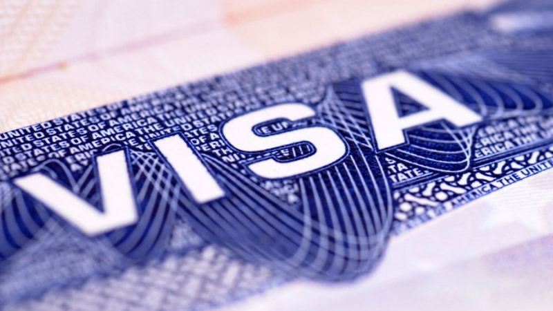 İngiltere Hükümeti Ülkede Vize Süresini Aşanların Sayısının Bilinmediğini Açıkladı