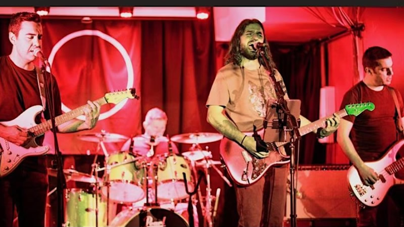 Uzak Band, 26 Temmuz’da Londra’da Sahne Alıyor!