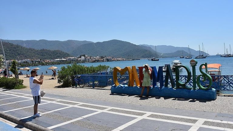 İngiltere Basını Marmaris’i Gündeme Taşıdı: “Beldeyi Öldürüyorlar”