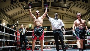 Londra’da Türk Boksör İbrahim Mercan’dan Gururlandıran Zafer