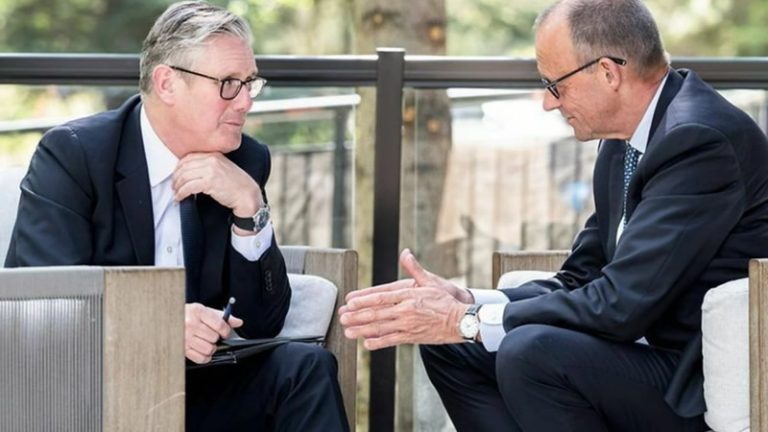 Almanya ve İngiltere Dostluk Anlaşması İmzalayacak