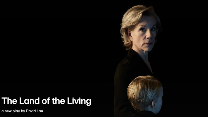 9 Yaşındaki Darcy Tosun National Theatre’da Sahneye Çıkıyor