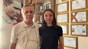 Liseli Asya’nın Londra Hayali Kargoya Takıldı