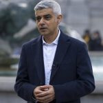 Sadiq Khan’a Ulaşım, Vergi ve Lisanslama Alanında Yeni Yetkiler