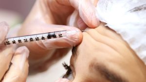 İngiltere’de Botoks ve Dolgu Kliniklerine Ruhsat Zorunluluğu Geliyor