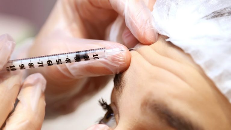 İngiltere’de Botoks ve Dolgu Kliniklerine Ruhsat Zorunluluğu Geliyor
