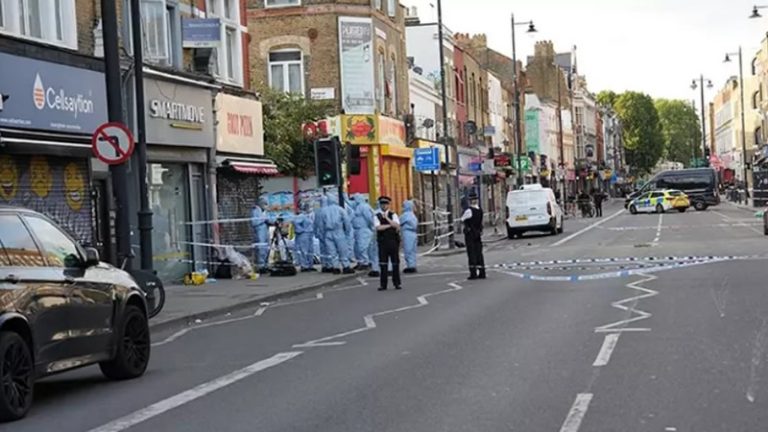 Londra’daki Silahlı Saldırıda Türk İşletmeci Hayatını Kaybetti