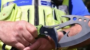 İngiltere’de Ninja Kılıcı Yasağı Yürürlüğe Girdi: 1.000’den Fazla Silah Teslim Edildi