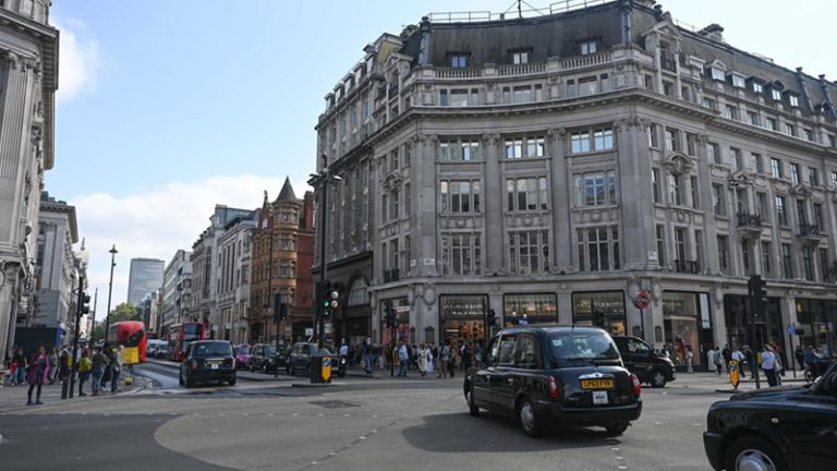 Oxford Street 21 Eylül’de Trafiğe Kapatılıyor: Büyük Dönüşümün İlk Adımı