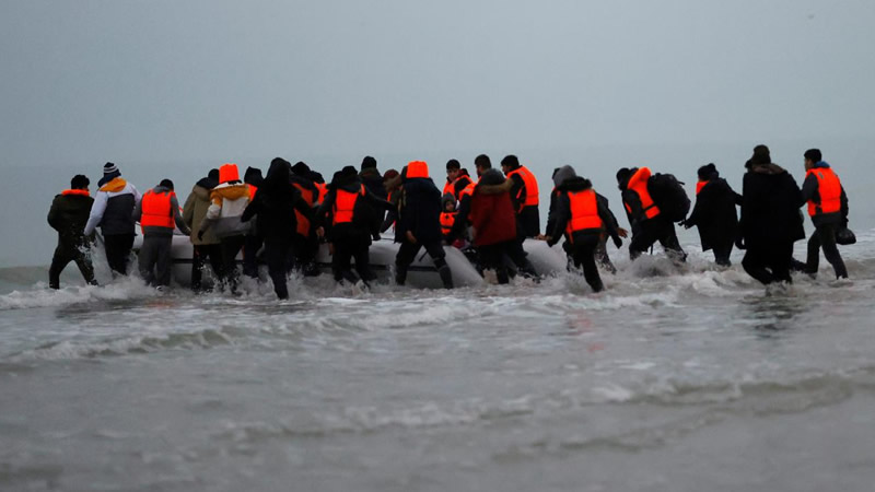 İngiltere Hükümeti Sığınma Başvuru Sistemini Yeniden Düzenliyor