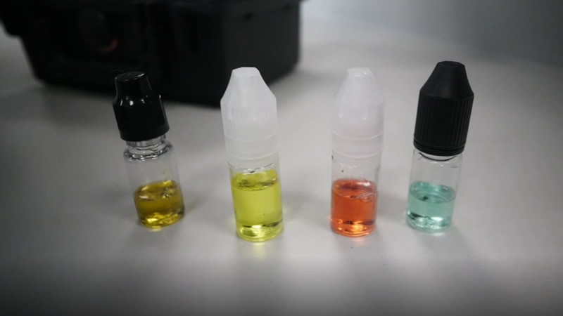 İngiltere’de Okullarda Yeni Tehlike: Elektronik Sigaralarda Sentetik Uyuşturucu Bulundu