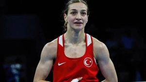 Buse Naz Çakıroğlu İngiltere’de Dünya İkincisi Oldu