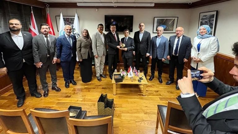 Londra’da MÜSİAD UK’ten Türkiye-İngiltere Yatırım Paneli
