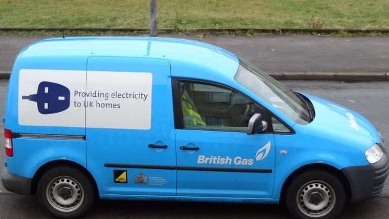 İngiltere’de Çalışanlarına Asgari Ücretin Altında Ödeme Yapan 500 Büyük Firmaya Para Cezası