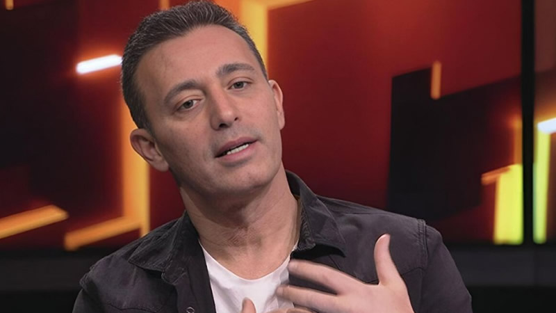 İngiltere’den Mustafa Sandal’a Ömürlük “Global Sanatçı Vizesi”