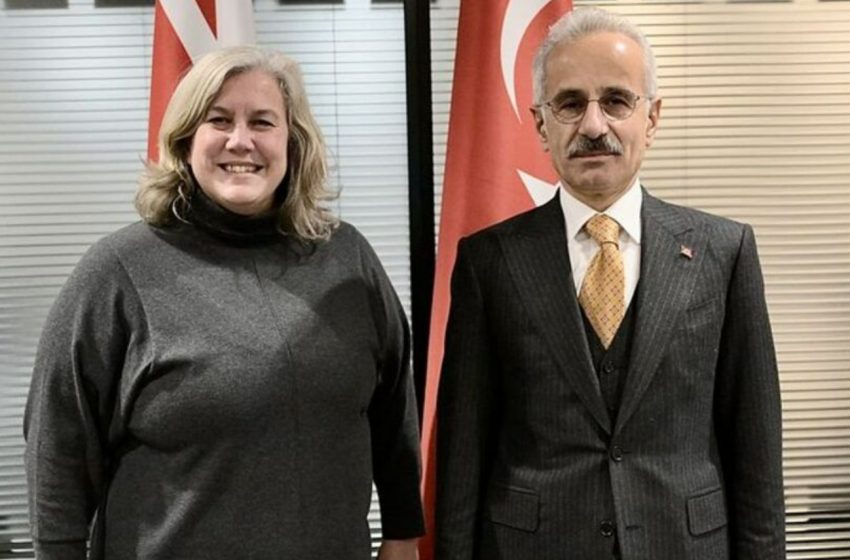 Bakan Uraloğlu, İngiltere Ulaştırma Bakanı Heidi Alexander ile Londra’da Görüştü
