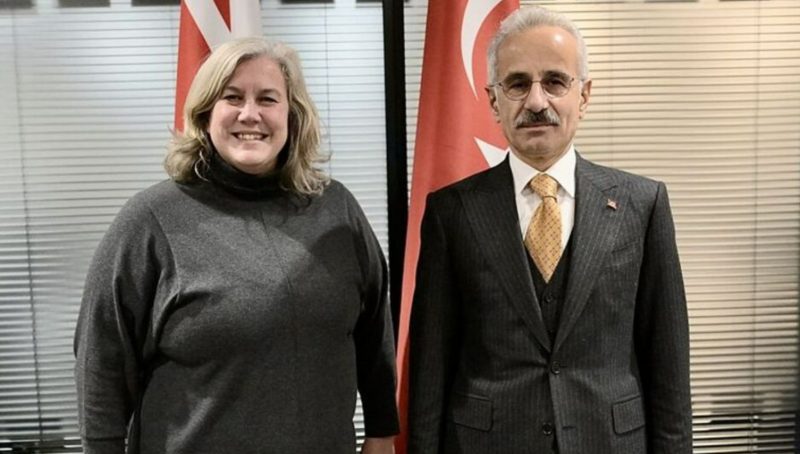 Bakan Uraloğlu, İngiltere Ulaştırma Bakanı Heidi Alexander ile Londra’da Görüştü