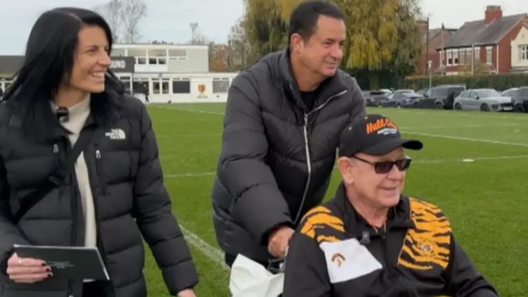 Acun Ilıcalı’nın Hull City Taraftarına Jesti İngiltere’de Büyük Yankı Uyandırdı