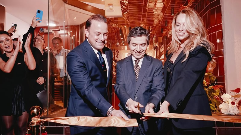 Londra’da Atelier Rebul Resmen Kapılarını Açtı