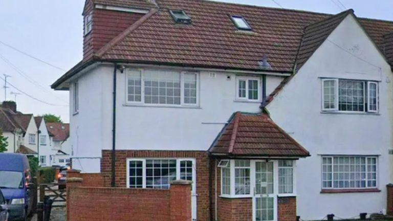 Batı Londra’da İzinsiz Dönüşüm Yapan Ev Sahibine 430 Bin Sterlinlik Ceza
