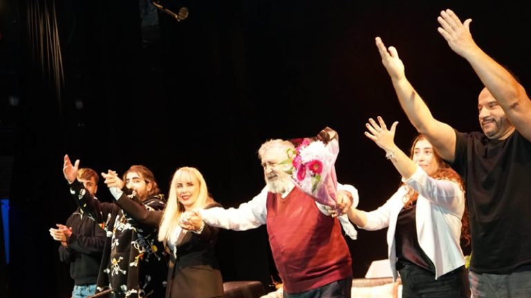 Balıkçıoğlu Cabaret Theatre, “Huysuz İhtiyar”ı Londra’da Sahneledi
