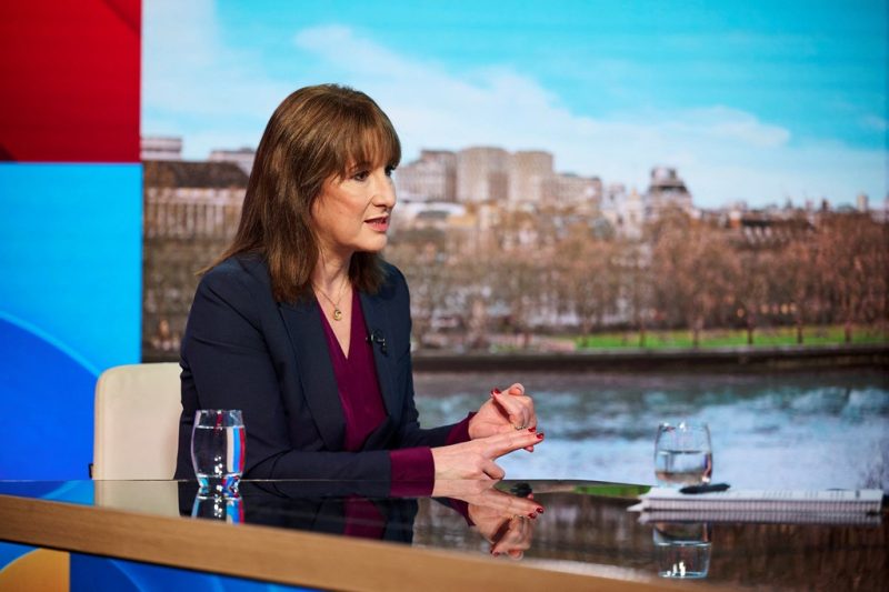 Rachel Reeves: “Bütçe Tahminleri Konusunda Yalan Söylemedim”