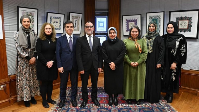 “Hiçin İzinde” Sergisi Londra’da Sanatseverlerle Buluştu