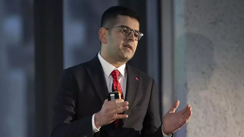 Cumhurbaşkanlığı Yatırım ve Finans Ofisi Başkanı Dağlıoğlu, Londra'da Konuştu