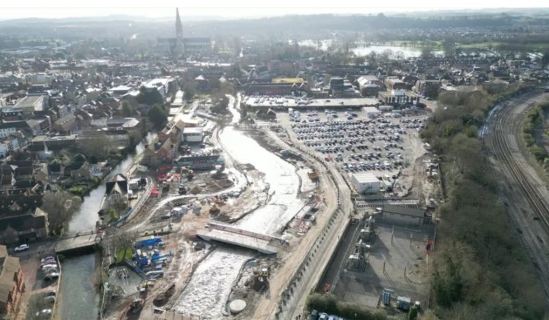 Bram Fırtınası İngiltere'de Yetersiz Altyapı Gerçeğini Gün Yüzüne Çıkardı