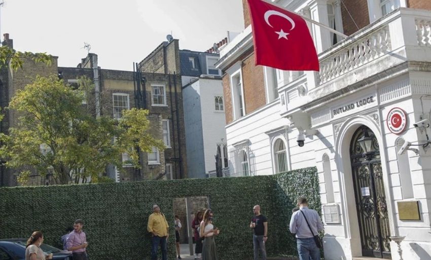 Londra Başkonsolosluğu’ndan Çevrimiçi Dernekler Buluşması için Duyuru