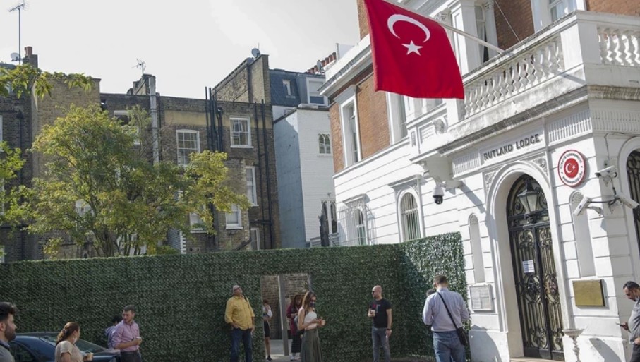 Londra Başkonsolosluğu’ndan Çevrimiçi Dernekler Buluşması için Duyuru