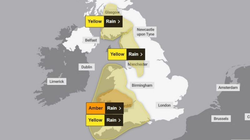 İngiltere ve Galler’de Hayati Tehlike Uyarısı: 24 Saatte Bir Aylık Yağmur Bekleniyor