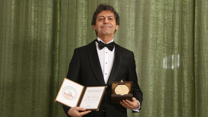 Dünyaca Ünlü Yazar Akif Manaf 2025 International Peace Prize’a Layık Görüldü