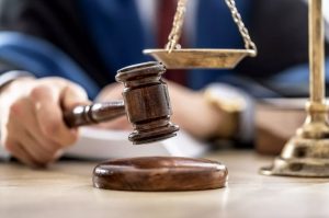 Londra’da Belediye Personelinin Aynı Anda İki Tam Zamanlı İşte Çalıştığı Ortaya Çıktı