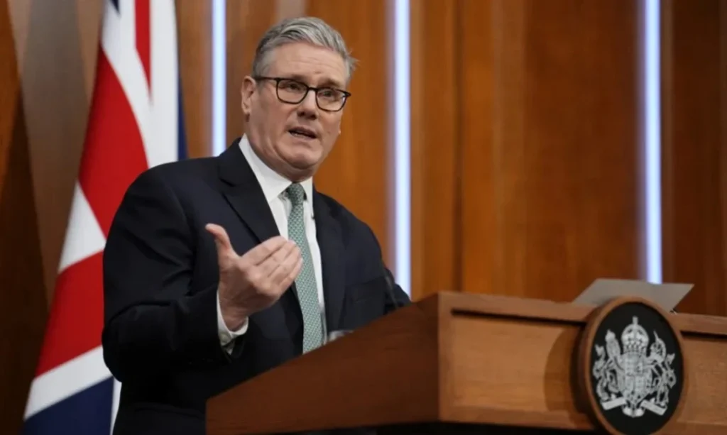 Starmer’dan Trump’a Yanıt: “Ticaret Savaşı Kimsenin Çıkarına Değil”