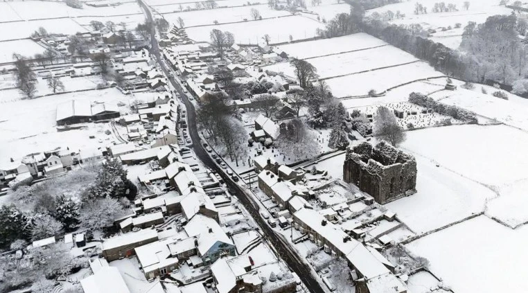 Arktik Soğuklar Birleşik Krallık’ı Vurdu! Kar ve Buzlanma Uyarıları Genişletildi