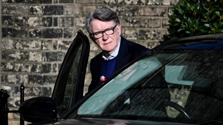 Lord Mandelson Gözaltına Alındı! Saatler Sonra Kefaletle Serbest Bırakıldı