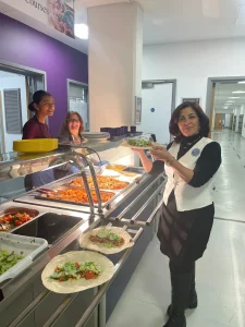 Londra’da Ramazan Dayanışması! Sufra Gıda Bankası’ndan 60 Bin Ücretsiz İftar Yemeği