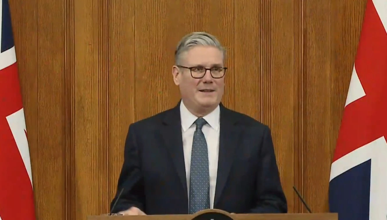 Starmer: “İran Krizinde En Doğru Yol Müzakere”