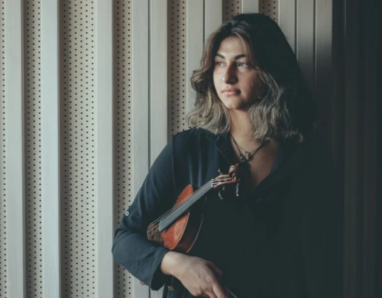 Genç Besteci Ezo Sarıcı BBC Radyo 3’te Dinleyicilerle Buluştu