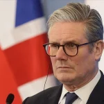 Starmer’dan “Çocukları Bağımlılıktan Korumak” İçin Sosyal Medya Şirketleriyle Mücadele Sözü